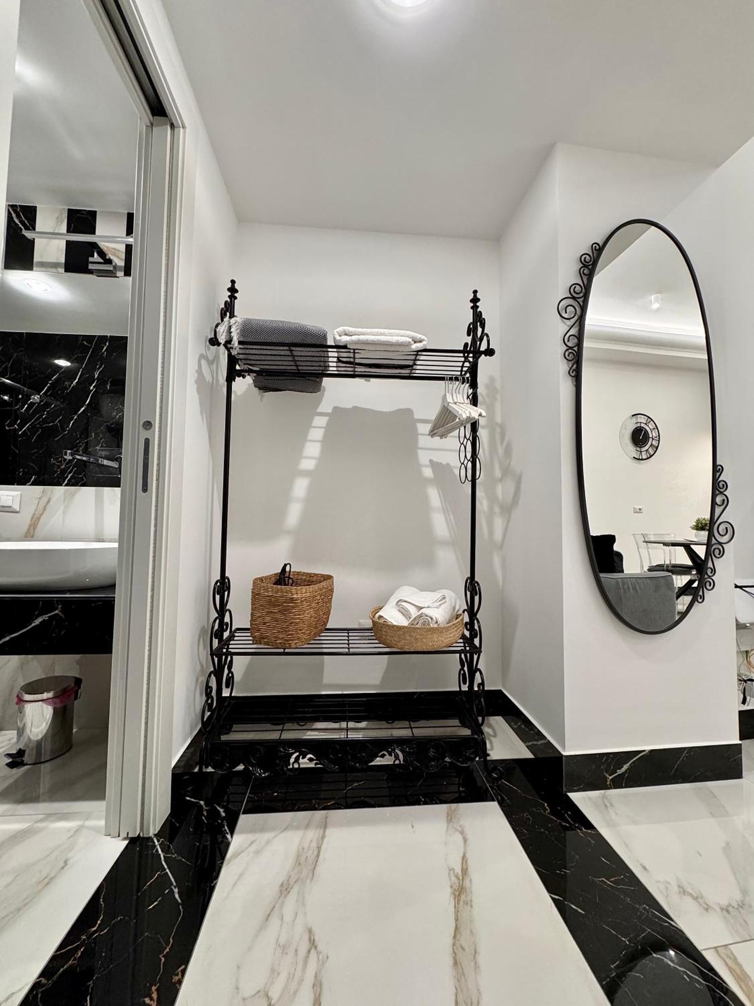 Ferdinando'S Home 나폴리 외부 사진